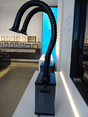 200W مزدوج شفط مجاري 150 M³ / H * 2 مستخرج الدخان مع مرشح Hepa